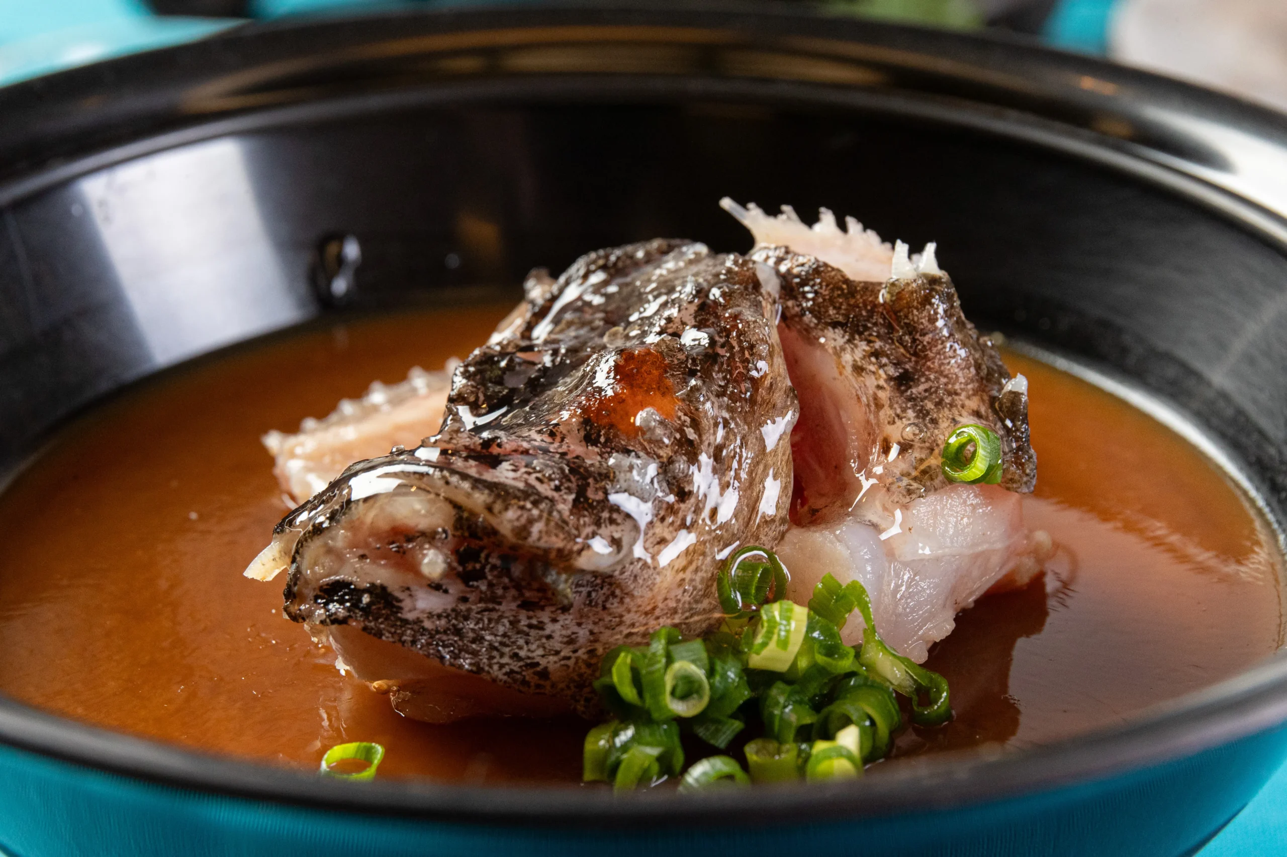 虎魚汁 赤味噌仕立て