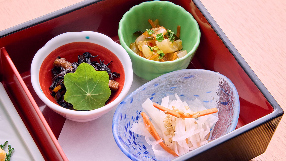 Image 5 朝食一例