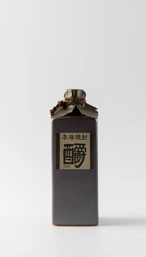釂（しょう）エクセレンス<br>
本格米焼酎30年古酒ブレンド<br>
 (房の露)